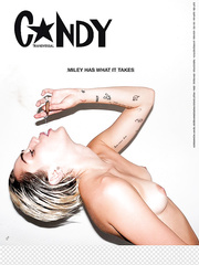 Miley Cyrus Full Frontal Hot (12 Photos)