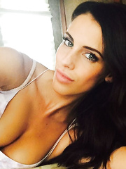 Jessica Lowndes Cleavage (1 New Photo)