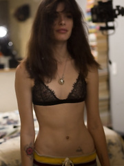 Carly Foulkes Hot (17 Photos)