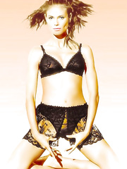 Heidi Klum Bush (2 Photos)