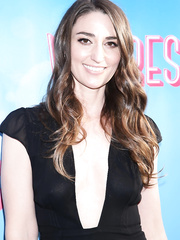 Sara Bareilles Braless (5 Photos)