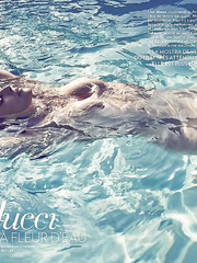 Monica Bellucci See Through (2 Photos)