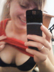 Melanie Laurent Hot (6 Photos)