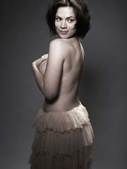 Hayley Atwell Topless & Sexy (11 Photos)