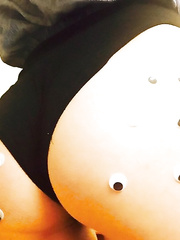 Miley Cyrus Ass (2 New Photos)