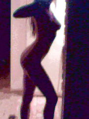 Leelee Sobieski Hot (9 Photos)