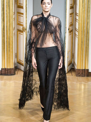 Sofia Resing See Through (1 Photo)