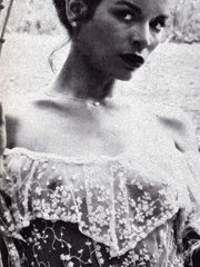 Mick's Women (Bianca, Jerry & Daughters) NUDE