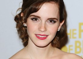 Emma Watson Nude Videos - Celebs Roulette Tube