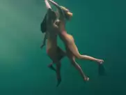 Kelly Brook, Riley Steele - Piranha (2010)