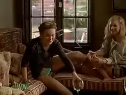 Brie Larson, Juno Temple - Greenberg (2010)