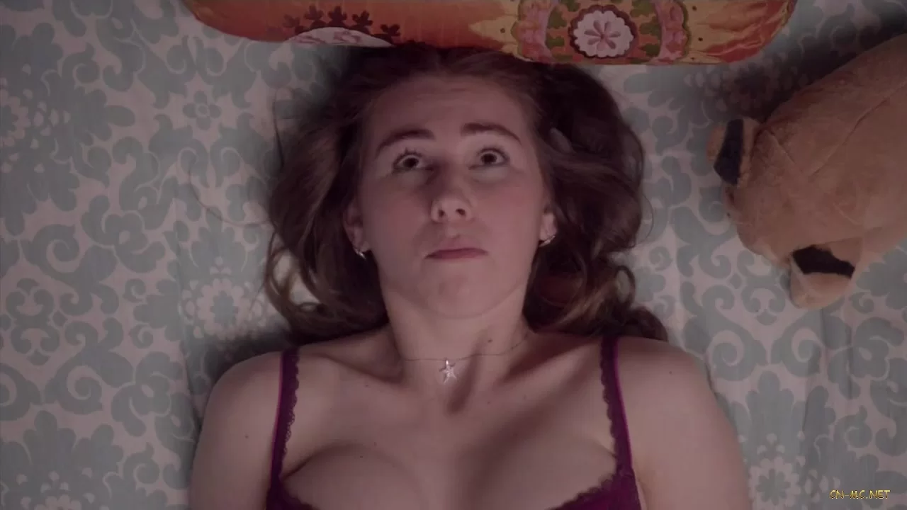 Zosia Mamet - Girls S01E04 (2012) - Celebs Roulette Tube