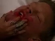 Lady Gaga, Chasty Ballesteros – American Horror Story s05e01 (2015)