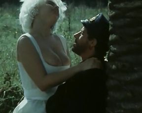 Deborah Caprioglio nude