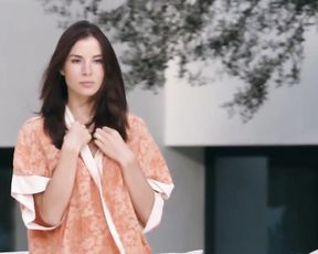 Kacey Barnfield - Blood Orange (2015) outdoor nude