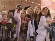 Alice Pol, Audrey Lamyy - Qui c est les plus forts