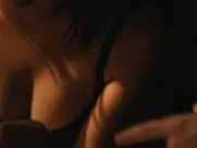 Zoe Kravitz sexy – Yelling to the Sky (2011)
