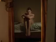 Sarah Dumont sexy – Serpent (2017)