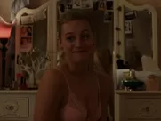 Lili Reinhart sexy – Riverdale s01e01 (2017)