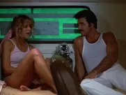Farrah Fawcett sexy – The Cannonball Run (1981)