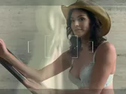 Daisy Betts sexy – Shutter (2008)