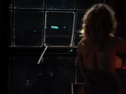 Elizabeth Banks bikini – Walk Of Shame (2014)