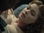 Doutzen Kroes sexy – Nova Zembla (2011)