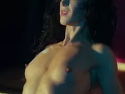 Wren Walker nude – Peelers (2016)