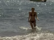 Willa Holland sexy – A Summer in Genoa (2008)