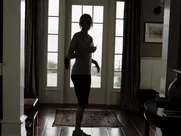 Arielle Kebbely, Emily Browning, Elizabeth Banks sexy – The Uninvited (2009)