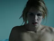 Laurence Arne nude – A coup sur (2014)