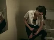 Phoebe Waller Bridge nude, Sarah Daykin nude – Fleabag s01e01-04 (2016)