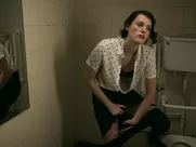 Phoebe Waller Bridge nude, Sarah Daykin nude – Fleabag s01e01-04 (2016)