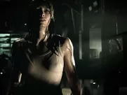 Jessica Biel sexy – The Texas Chainsaw Massacre (2003)