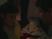 Frankie Shaw Nude - SMILF s01e01 (2017)