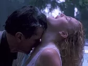 Drew Barrymore sexy – Poison Ivy (1992)