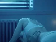 Summer Bishil, Olivia Taylor Dudley Sexy - The Magicians (2016) s1e7