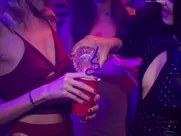 Isabelle Chester, Yasmin Lee, Natasha Blasick - Loves Me, Loves Me Not (2019)