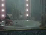 Nancy Travis nude – Married to the Mob (1988)