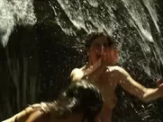 Irène Jacob, Jenna Thiam - Salaud, on t'aime (2014)