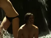 Irène Jacob, Jenna Thiam - Salaud, on t'aime (2014)