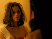 Marion Cotillard - Love Me if You Dare  (2003)