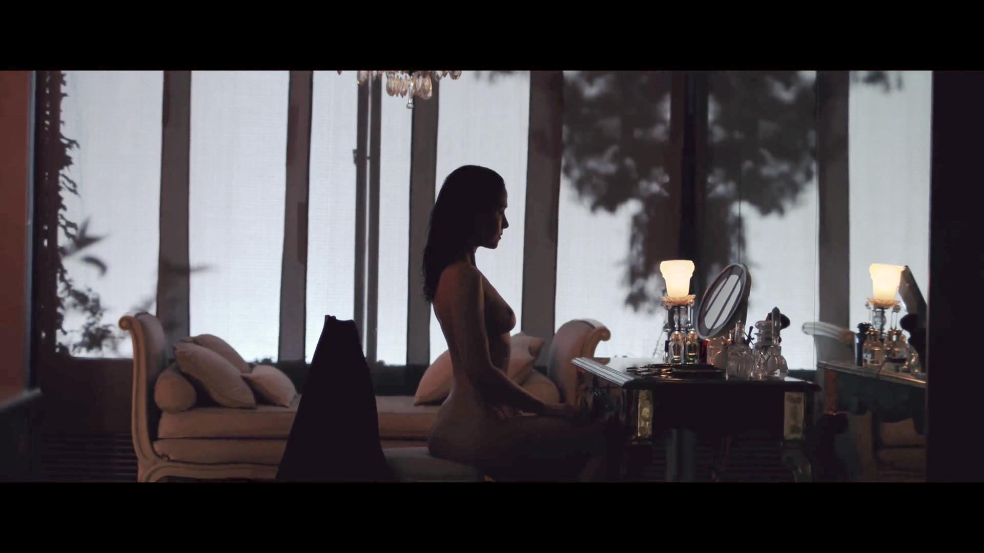 Natalia Oreiro nude in La noche magica (2021) - Celebs Roulette Tube