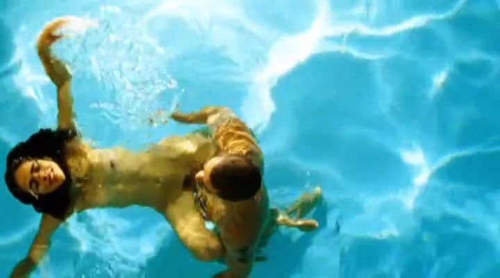 Kika Farias, Nanda Costa nude in Sonhos Roubados (2009) - Celebs Roulette  Tube