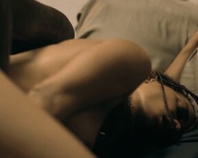 Halle Berry, Sheila Atim - Bruised (2020)