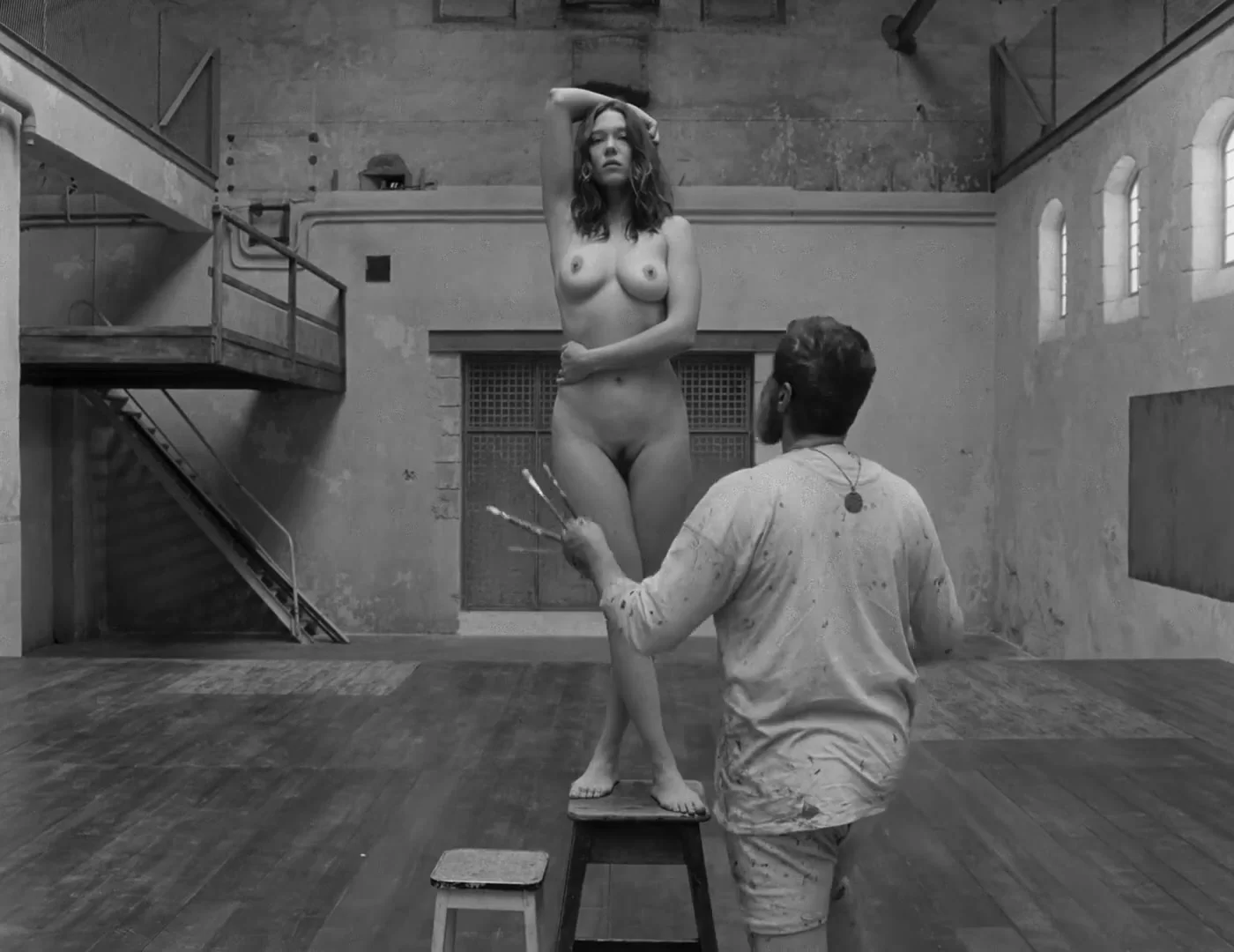 Lea Seydoux full frontal nude in The French Dispatch (2021) / Embed Player.