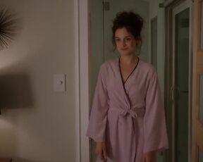 Jenny Slate Nude - Married s01e06 (2014) funny sex in mainstream cinema