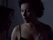 Jennifer Tilly, Gina Gershon - Bound (1996) most realistic sex scenes