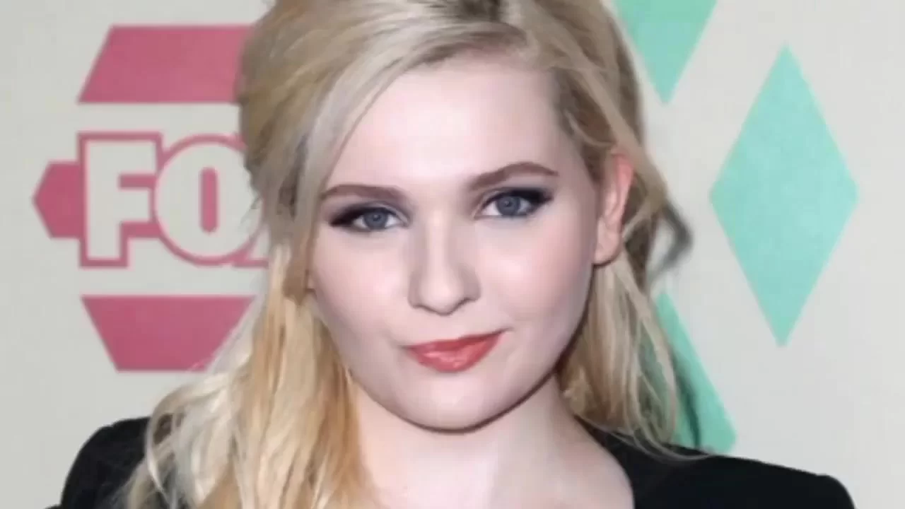 Jerk off Abigail Breslin Sexy Hot Challenge 2019 best sex scenes on netflix  - Celebs Roulette Tube