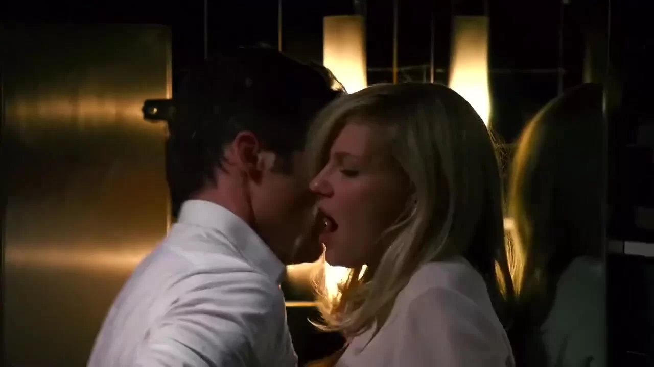 Kirsten Dunst Sex Tape Real - Kirsten Dunst is nailed and changing in Bachelorette Hollywood sex scene  (2012) unsimulated sex videos on mainstream cinemas - Celebs Roulette Tube